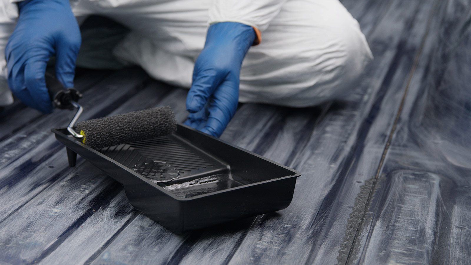 roller and tray used for application